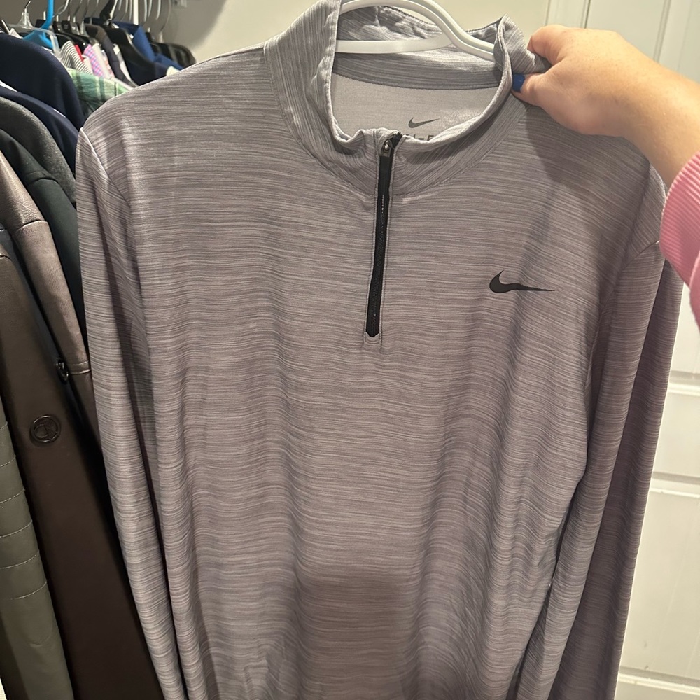Medium Nike windbreaker Jacket